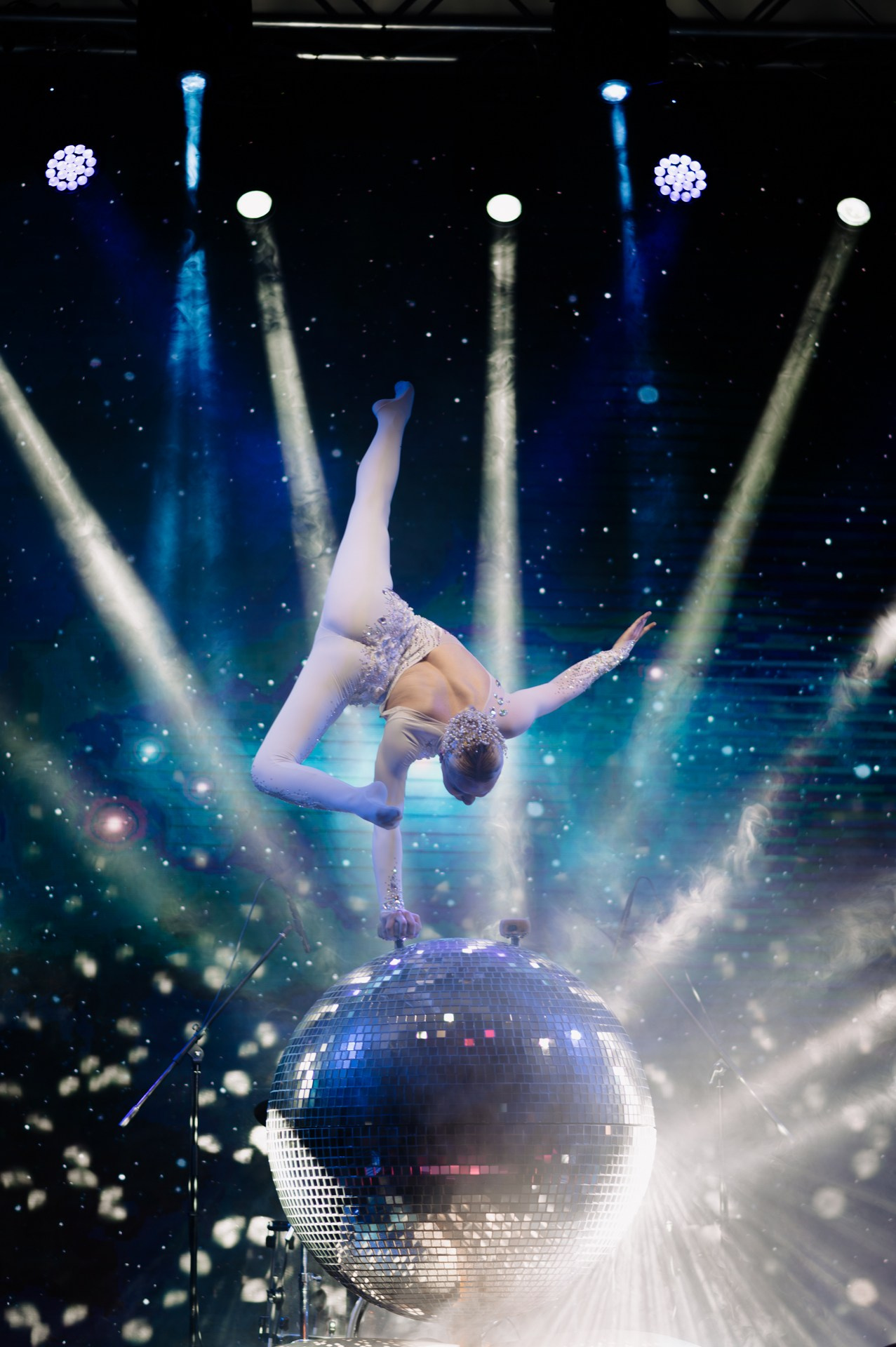 Новбытхим. Night2Day Санкт-Петербург