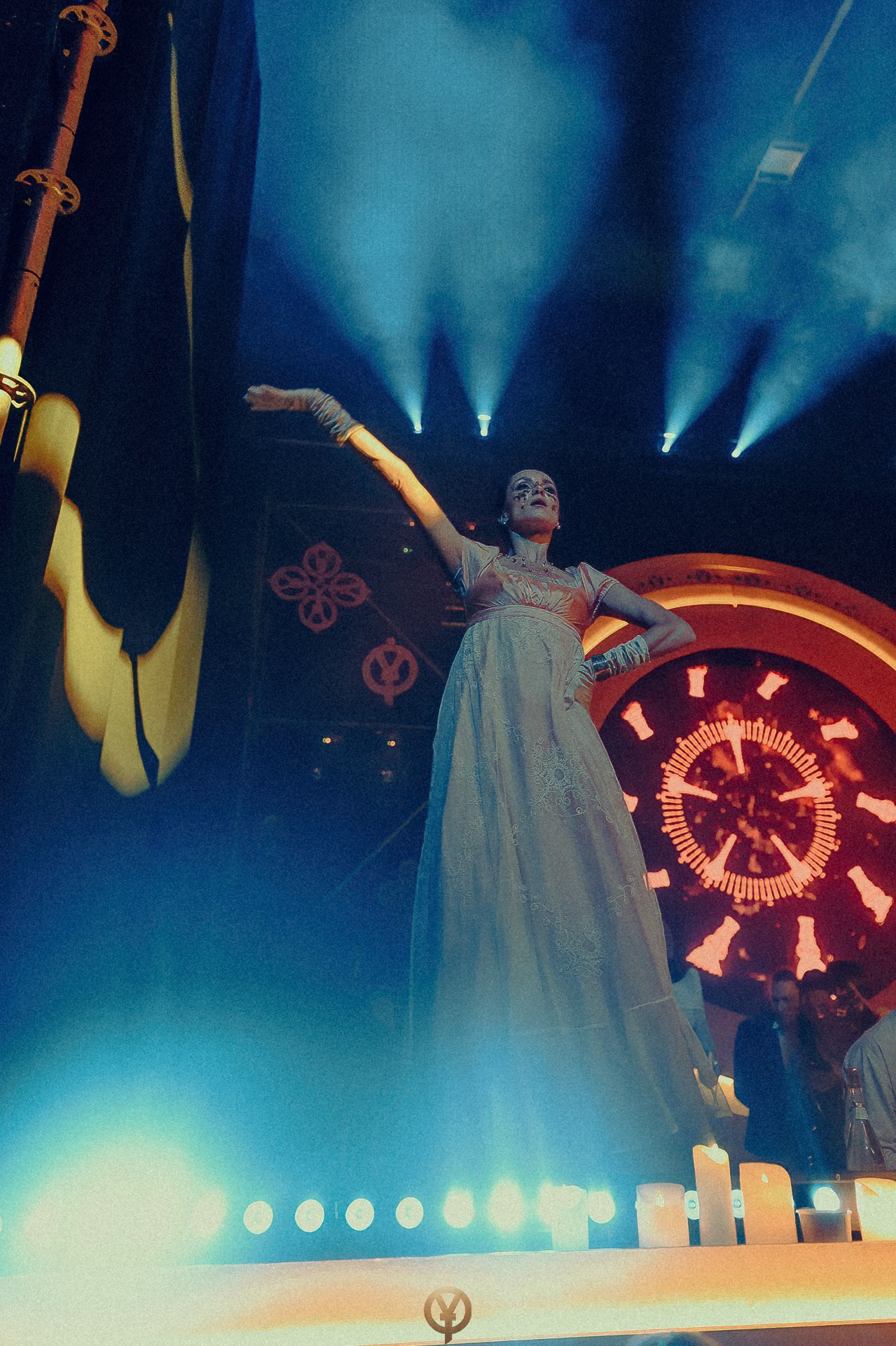 ODYSSEY «БАЛ НАТАШИ РОСТОВОЙ В КОСМОСЕ». Фотографы и Видеографы Night2Day Санкт-Петербург