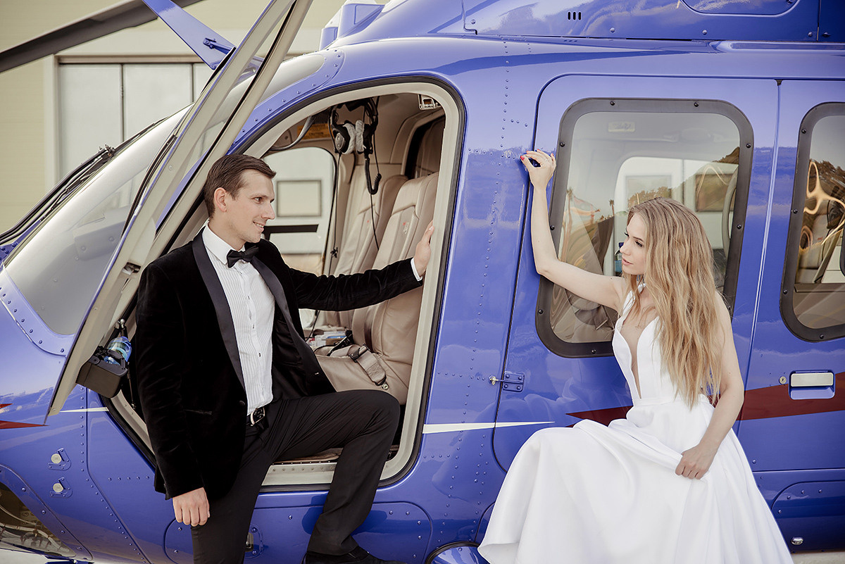 Стильная фотосессия свадьбы в Воронцовском парке. Свадебный и семейный фотограф в Москве Светлана Зоткина