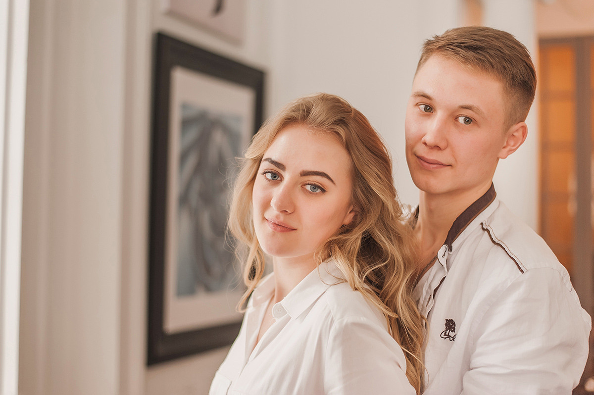 Предсвадебная фотосъемка лавстори в особняке Роял. Свадебный и семейный фотограф в Москве Светлана Зоткина