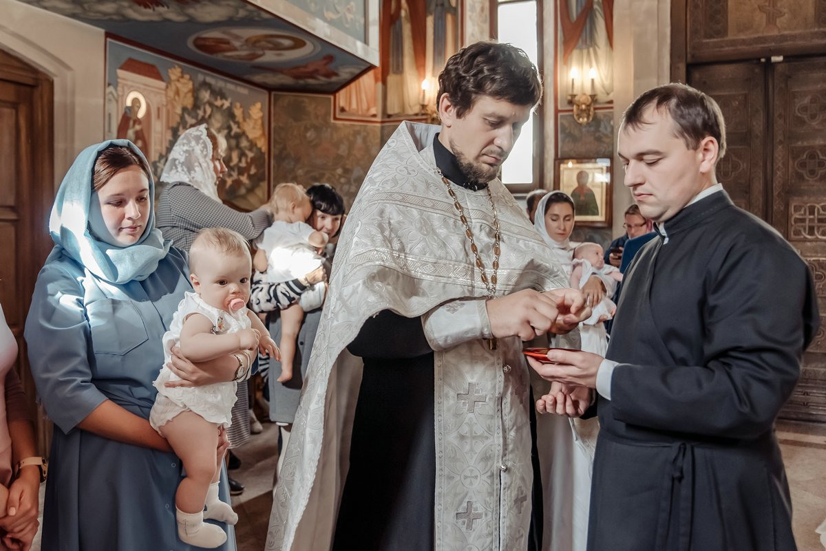 Крещение малыша. Свадебный и семейный фотограф в Москве Светлана Зоткина