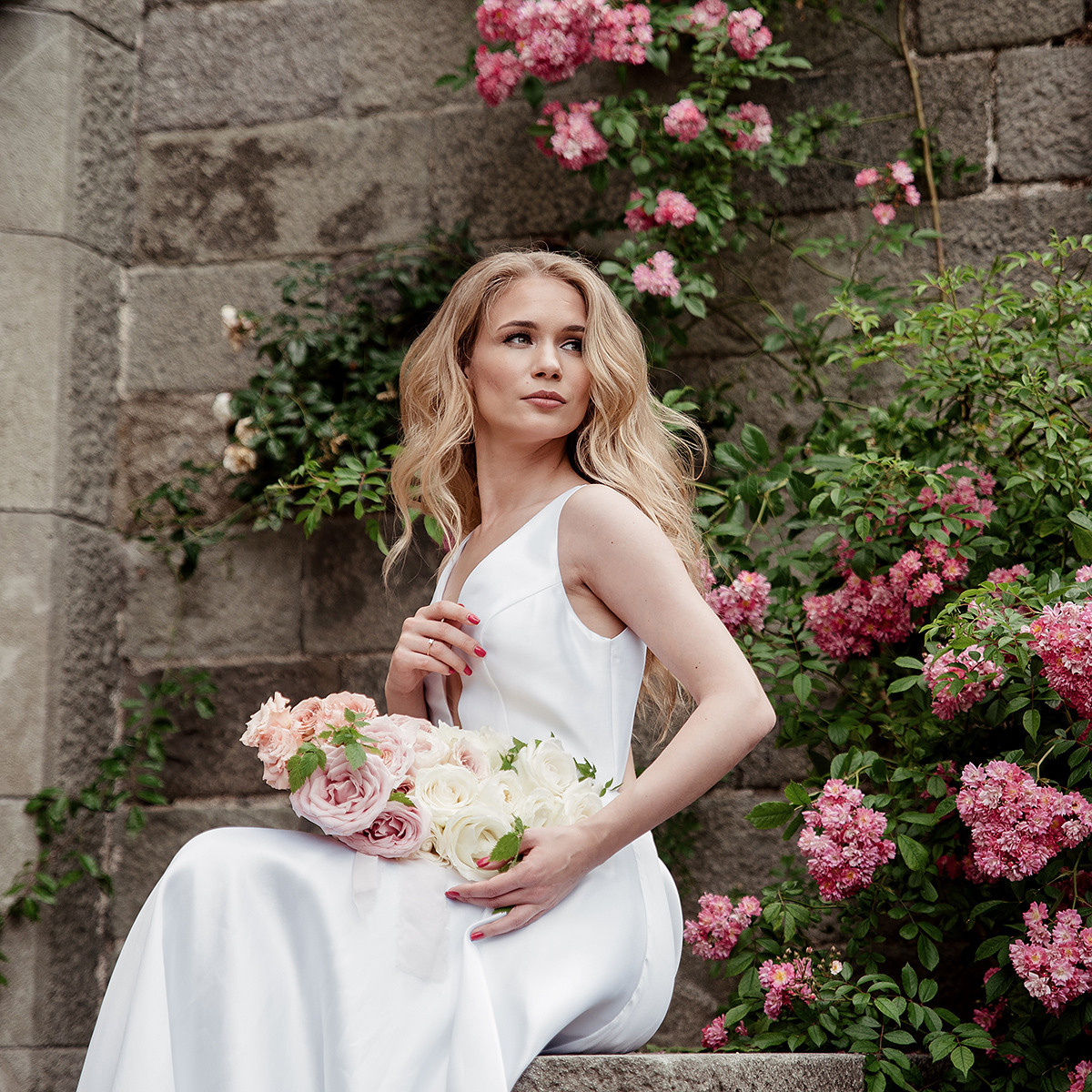 Стильная фотосессия свадьбы в Воронцовском парке. Свадебный и семейный фотограф в Москве Светлана Зоткина