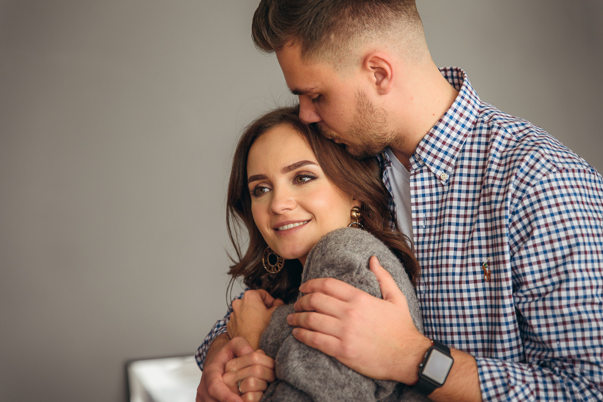 Фотосессия love story в студии. Свадебный и семейный фотограф в Москве Светлана Зоткина