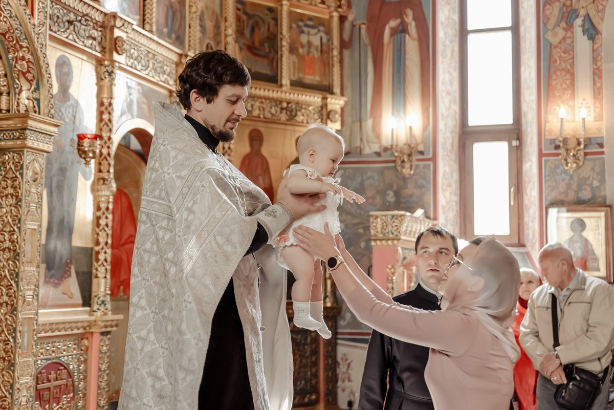 Крещение малыша. Свадебный и семейный фотограф в Москве Светлана Зоткина