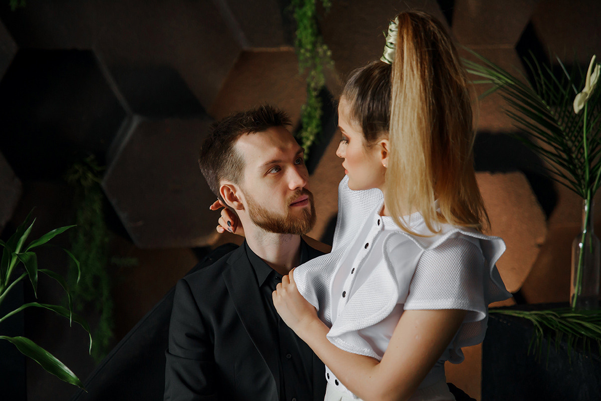 Студийная фотосессия помолвки. Свадебный и семейный фотограф в Москве Светлана Зоткина