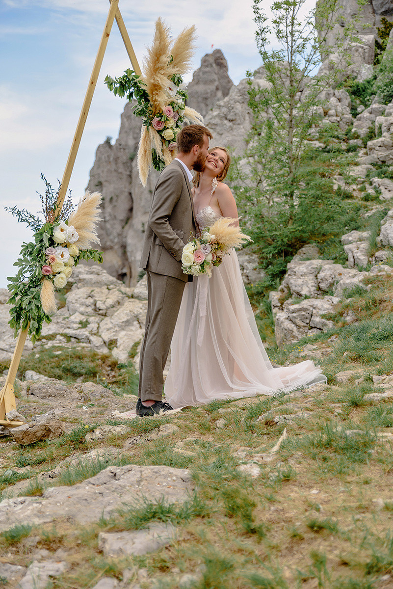 Фотосъемка свадьбы в горах Ай-Петри. Свадебный и семейный фотограф в Москве Светлана Зоткина