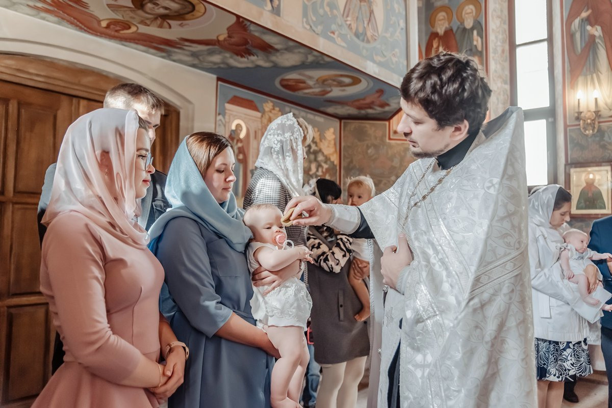 Крещение малыша. Свадебный и семейный фотограф в Москве Светлана Зоткина