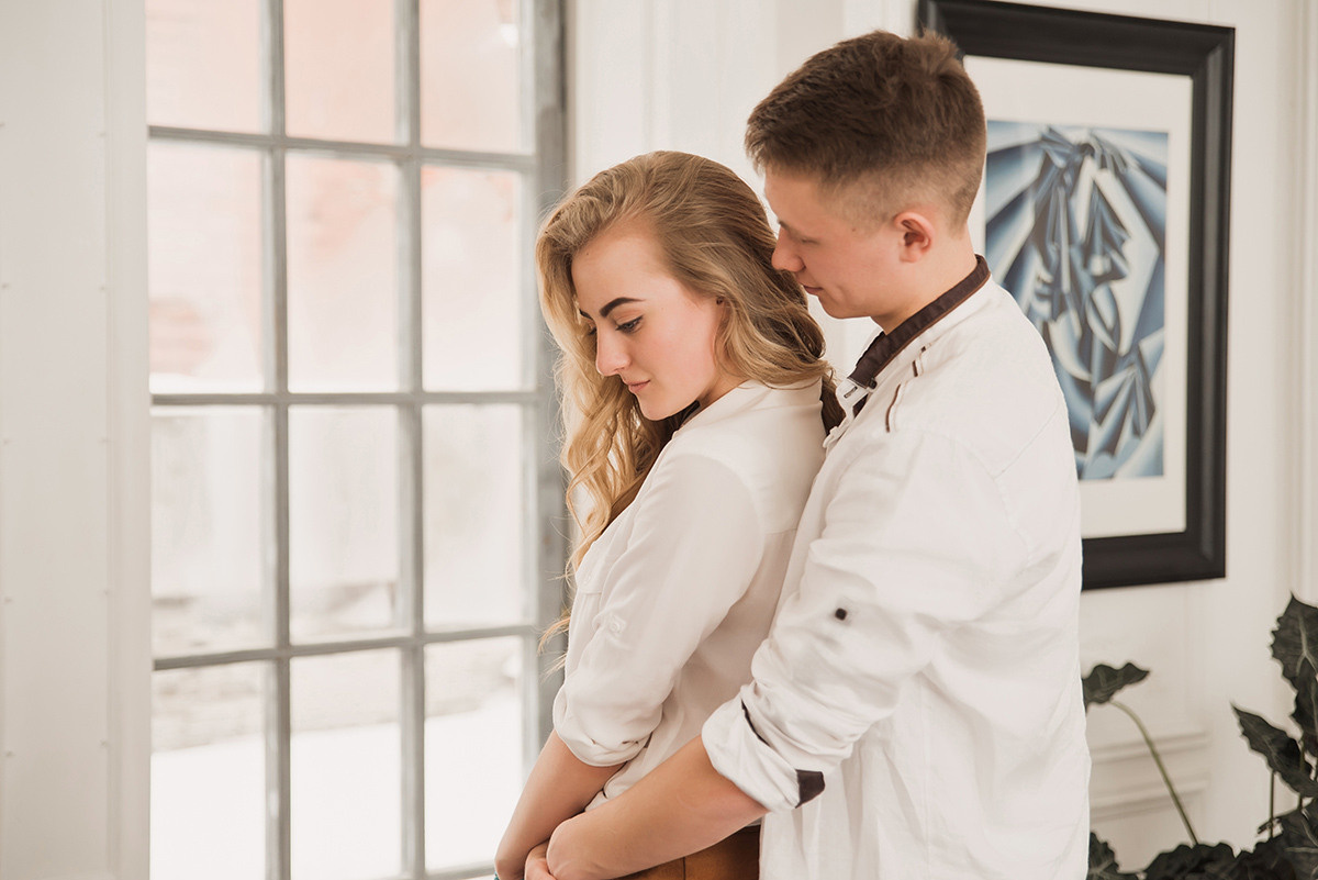 Предсвадебная фотосъемка лавстори в особняке Роял. Свадебный и семейный фотограф в Москве Светлана Зоткина