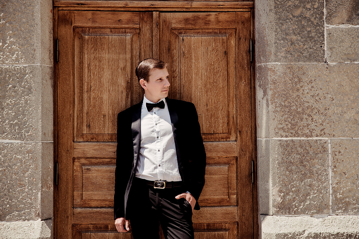 Стильная фотосессия свадьбы в Воронцовском парке. Свадебный и семейный фотограф в Москве Светлана Зоткина