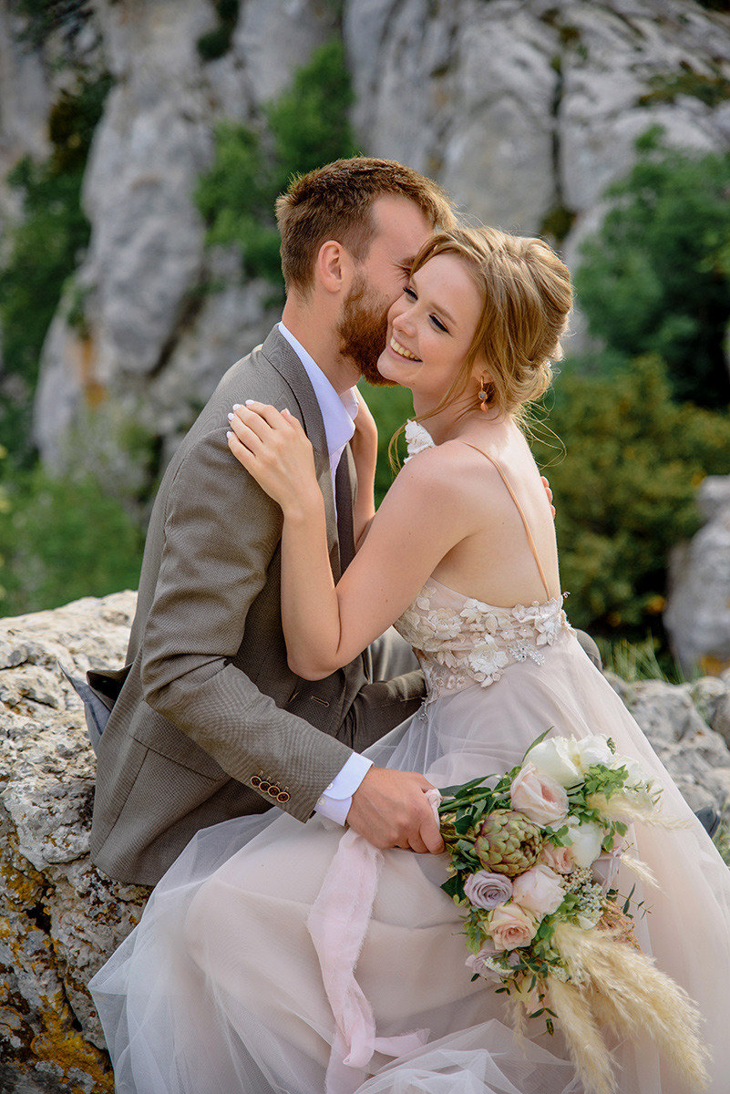 Фотосъемка свадьбы в горах Ай-Петри. Свадебный и семейный фотограф в Москве Светлана Зоткина