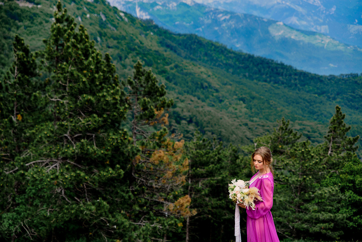 Фотосъемка свадьбы в горах Ай-Петри. Свадебный и семейный фотограф в Москве Светлана Зоткина