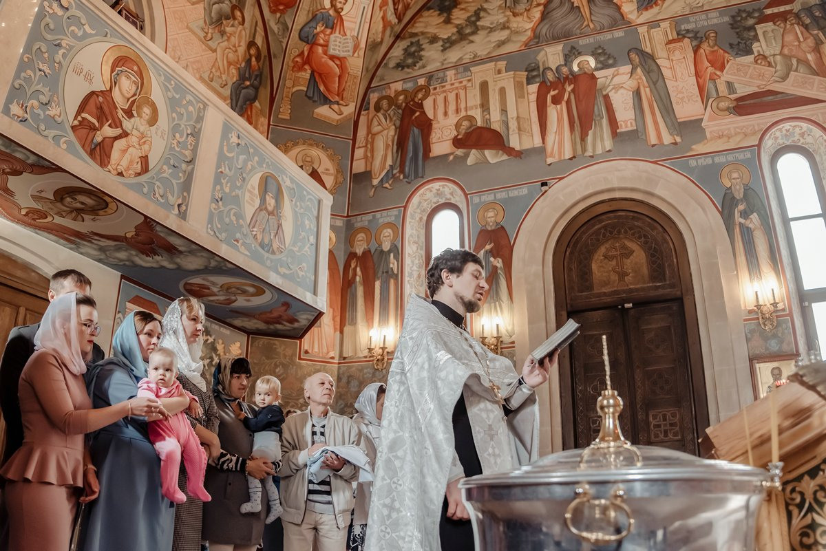 Крещение малыша. Свадебный и семейный фотограф в Москве Светлана Зоткина