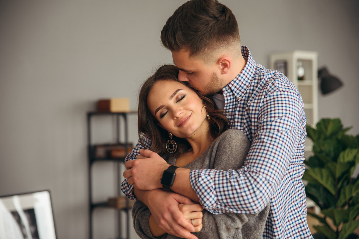 Фотосессия love story в студии. Свадебный и семейный фотограф в Москве Светлана Зоткина