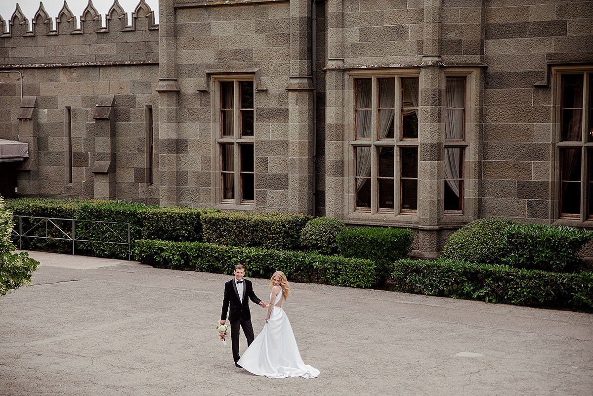 Стильная фотосессия свадьбы в Воронцовском парке. Свадебный и семейный фотограф в Москве Светлана Зоткина