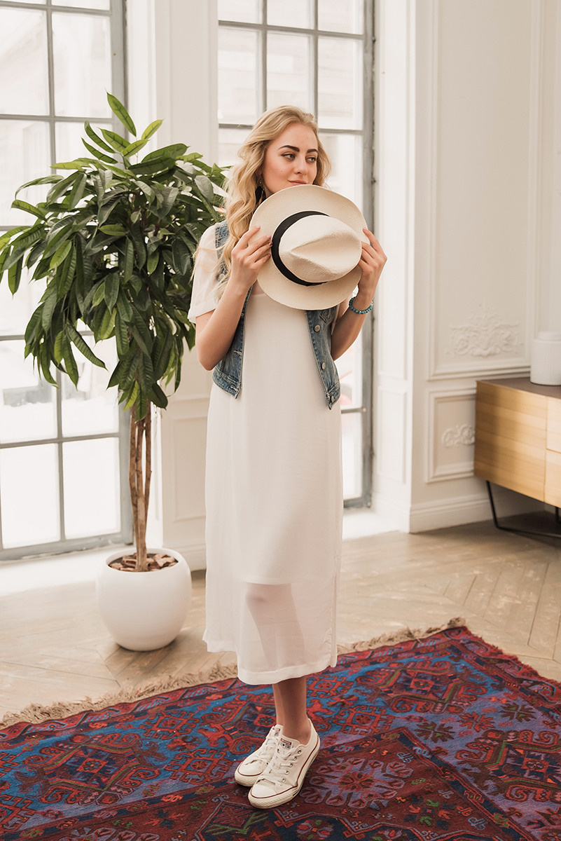 Предсвадебная фотосъемка лавстори в особняке Роял. Свадебный и семейный фотограф в Москве Светлана Зоткина