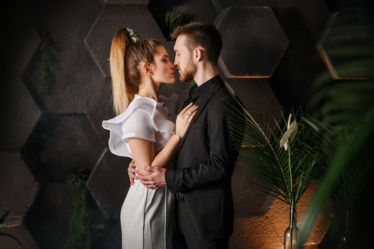 Студийная фотосессия помолвки. Свадебный и семейный фотограф в Москве Светлана Зоткина