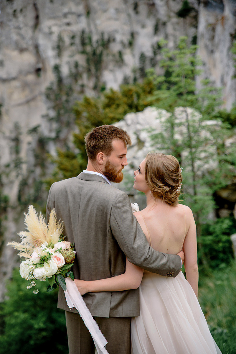 Фотосъемка свадьбы в горах Ай-Петри. Свадебный и семейный фотограф в Москве Светлана Зоткина