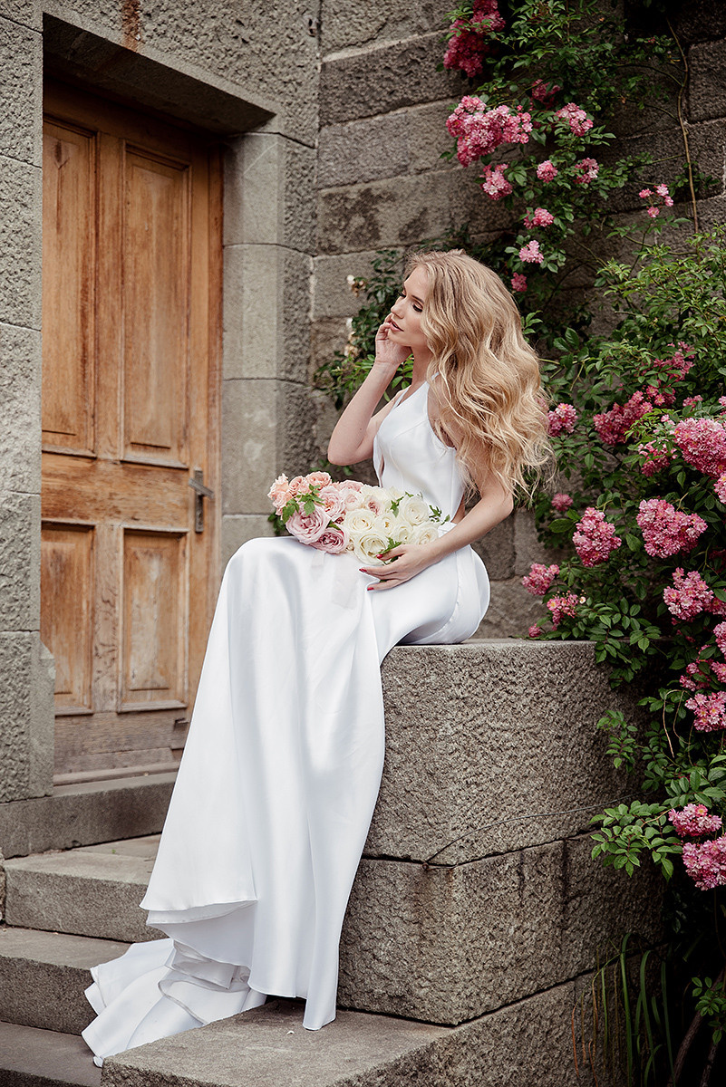 Стильная фотосессия свадьбы в Воронцовском парке. Свадебный и семейный фотограф в Москве Светлана Зоткина
