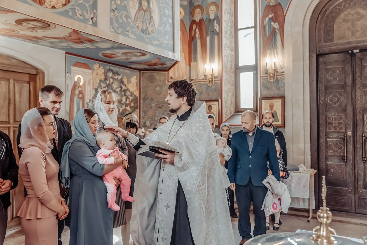 Крещение малыша. Свадебный и семейный фотограф в Москве Светлана Зоткина