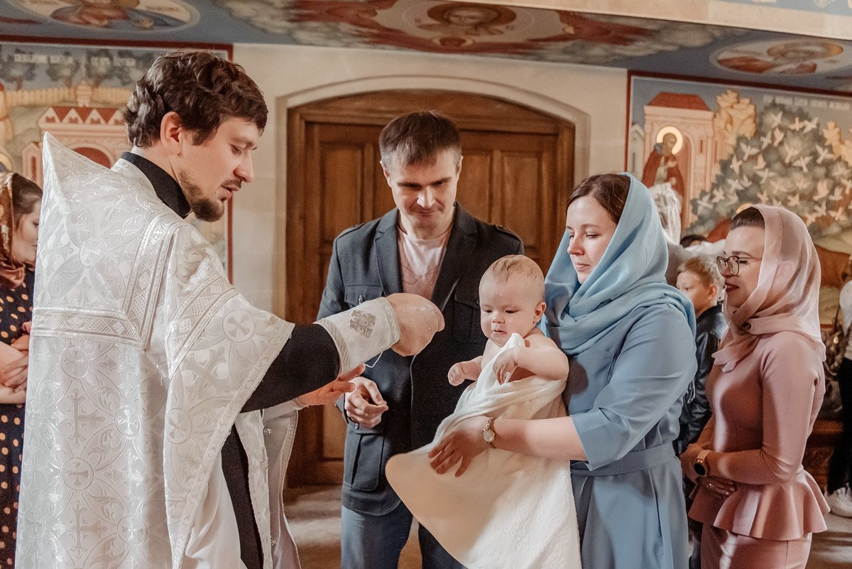 Крещение малыша. Свадебный и семейный фотограф в Москве Светлана Зоткина