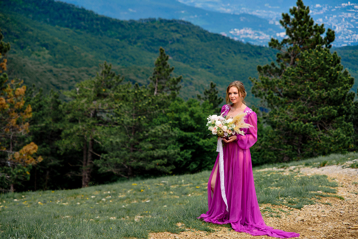 Фотосъемка свадьбы в горах Ай-Петри. Свадебный и семейный фотограф в Москве Светлана Зоткина