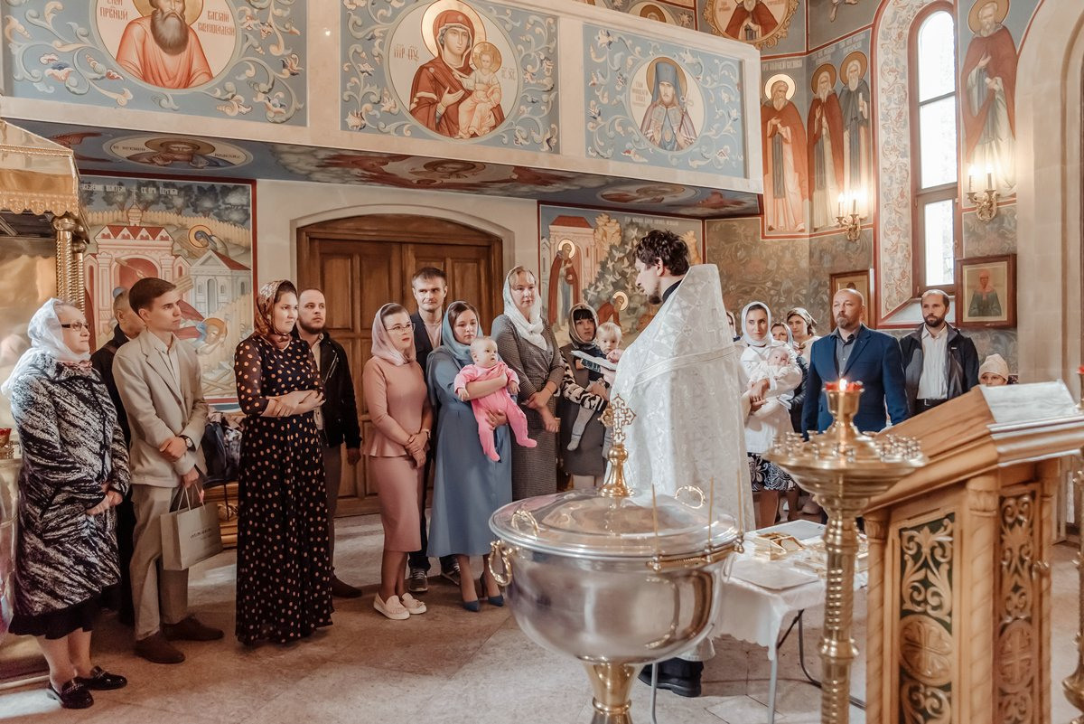 Крещение малыша. Свадебный и семейный фотограф в Москве Светлана Зоткина