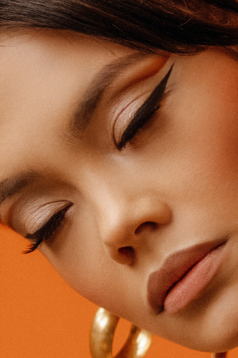 Ольга. Оранжевая фотосессия с апельсинами и цветами. Фотограф в Москве Ольга Сатони