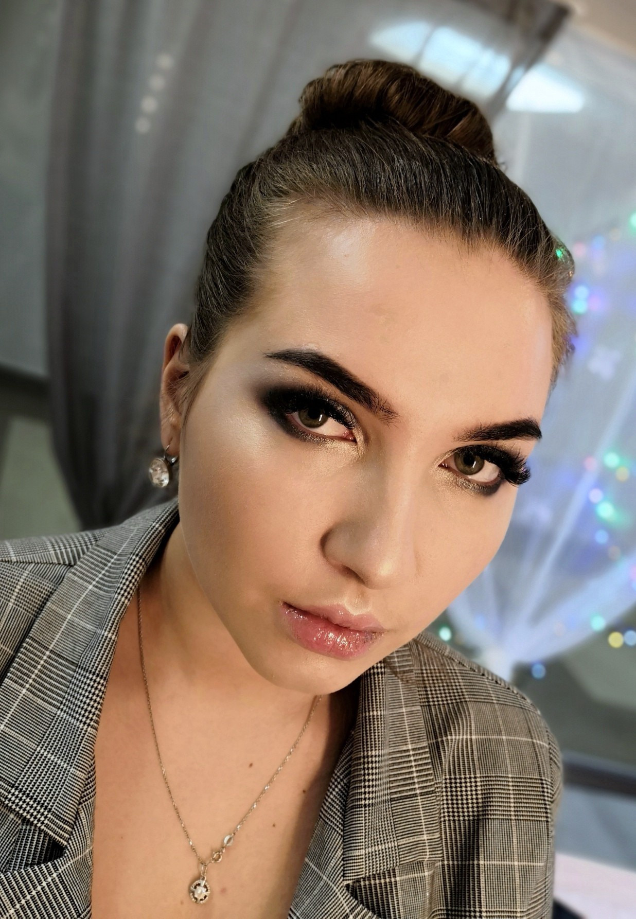 Макияж. Визажист, стилист по прическам и гример в Москве