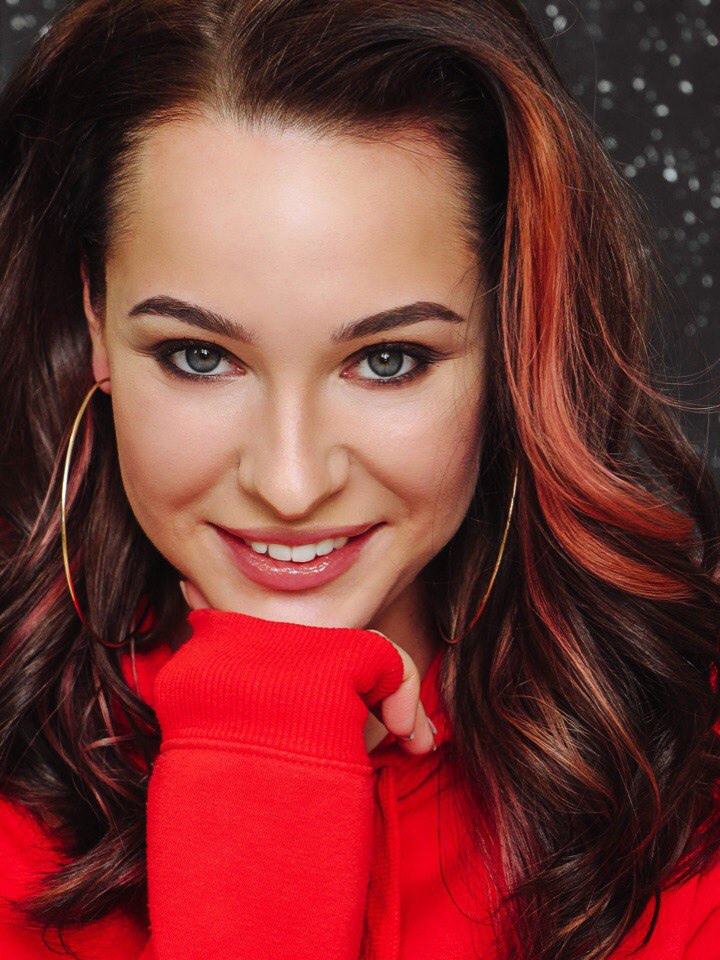 Студийный образ. Визажист, стилист по прическам и гример в Москве