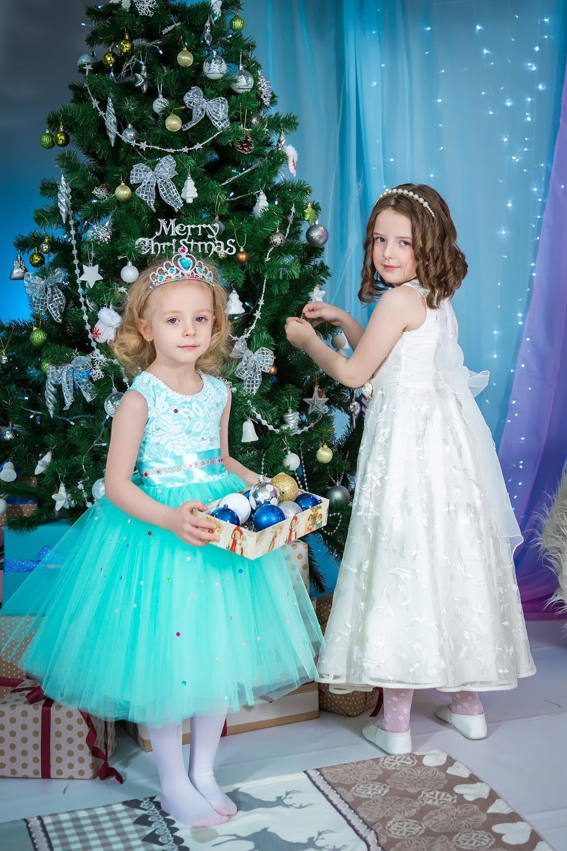 © Фотостудия "Олеся". Все права защищены. "Любое использование или копирование материалов или элементов дизайна сайта допускается только с разрешения правообладателя и со ссылкой на источник".