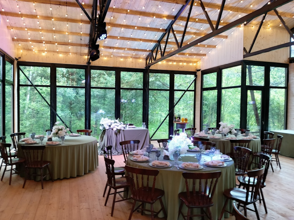 Площадка № 2-1. Свадебный организатор Москва