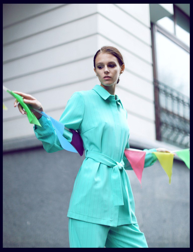 Com Mode '15. Rischele