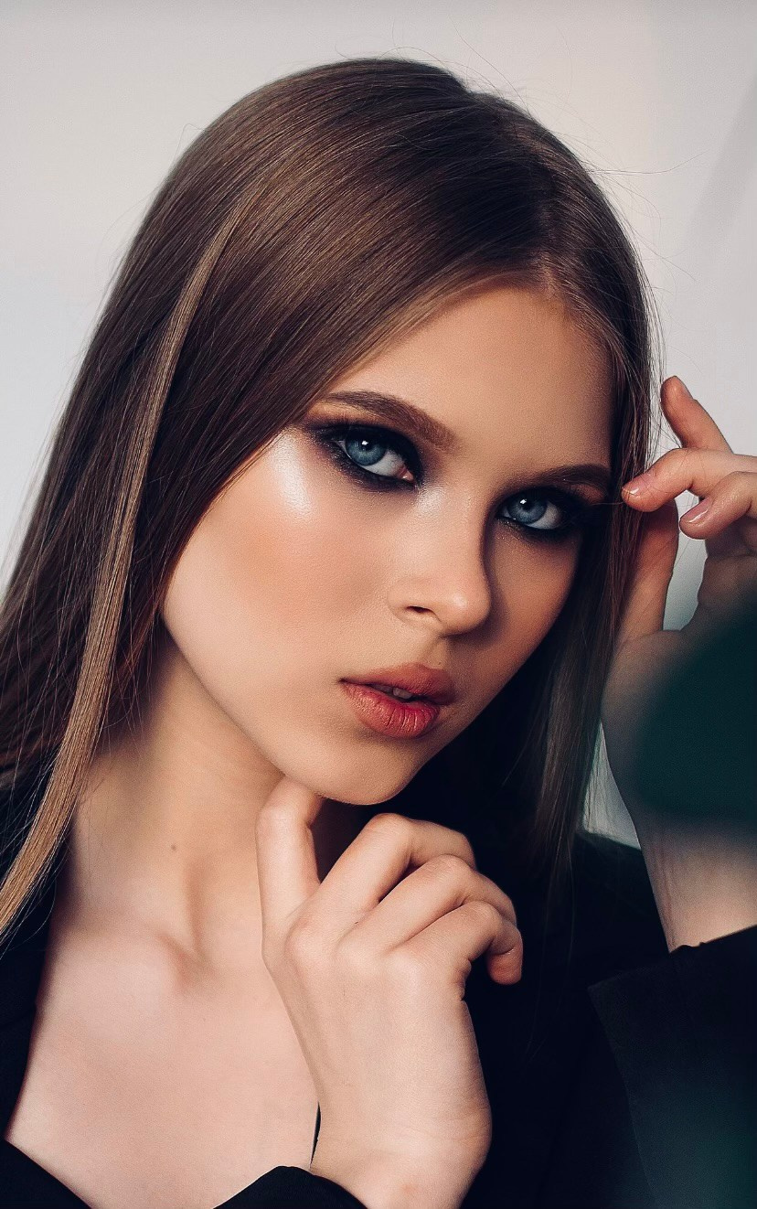 ELENA. Модельная студия MIA Models