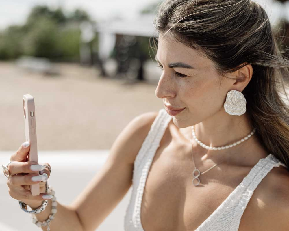 Любовь и ветер. Владимир Киселев — свадебный фотограф в Саратове, Москве и по всему миру