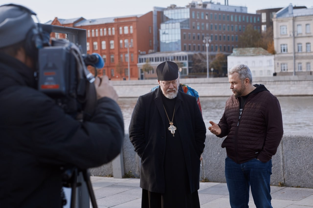 Автор: Александр Ениосов