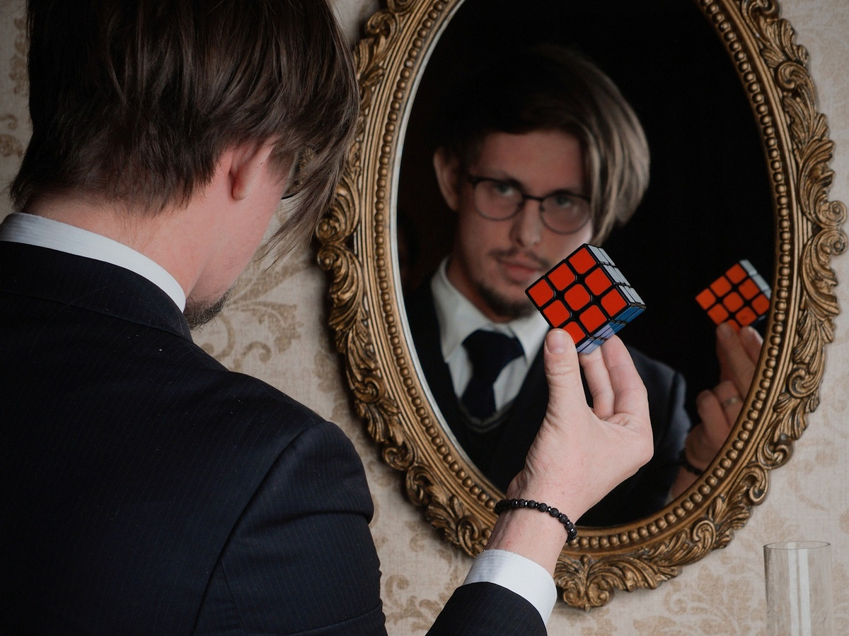 Тематические вечера. Фестивали. Дом Шрёдера