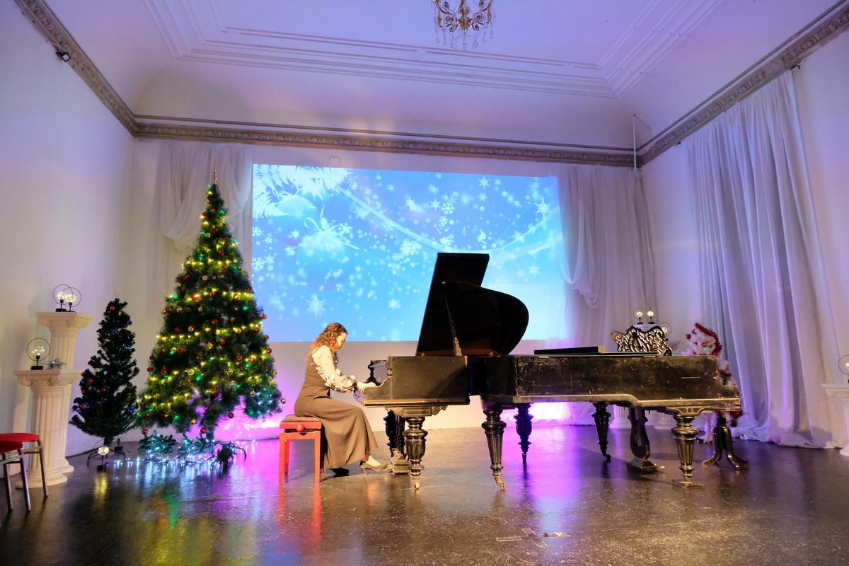 особняк Шрёдера, Дом Шрёдера, фортепианный концерт