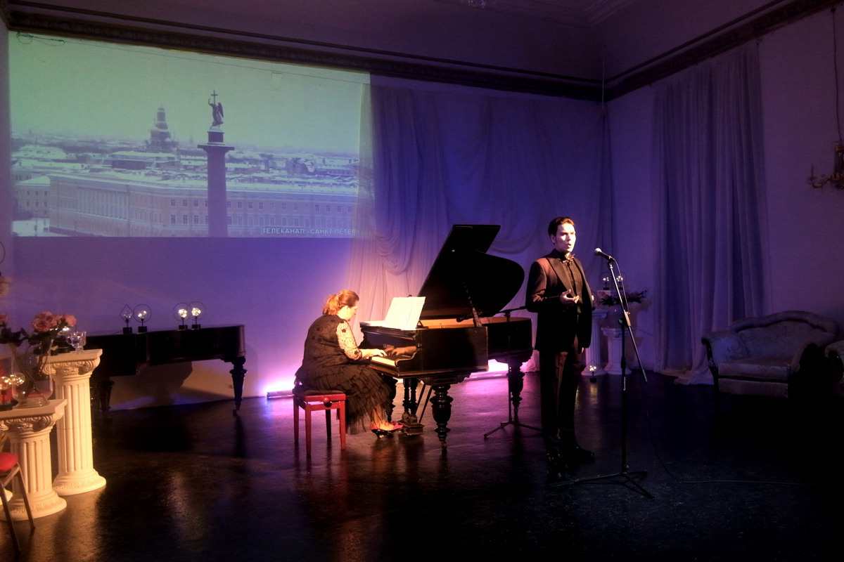 Михаил Кузнецов - певец, концертмейстер - Дина Каминская