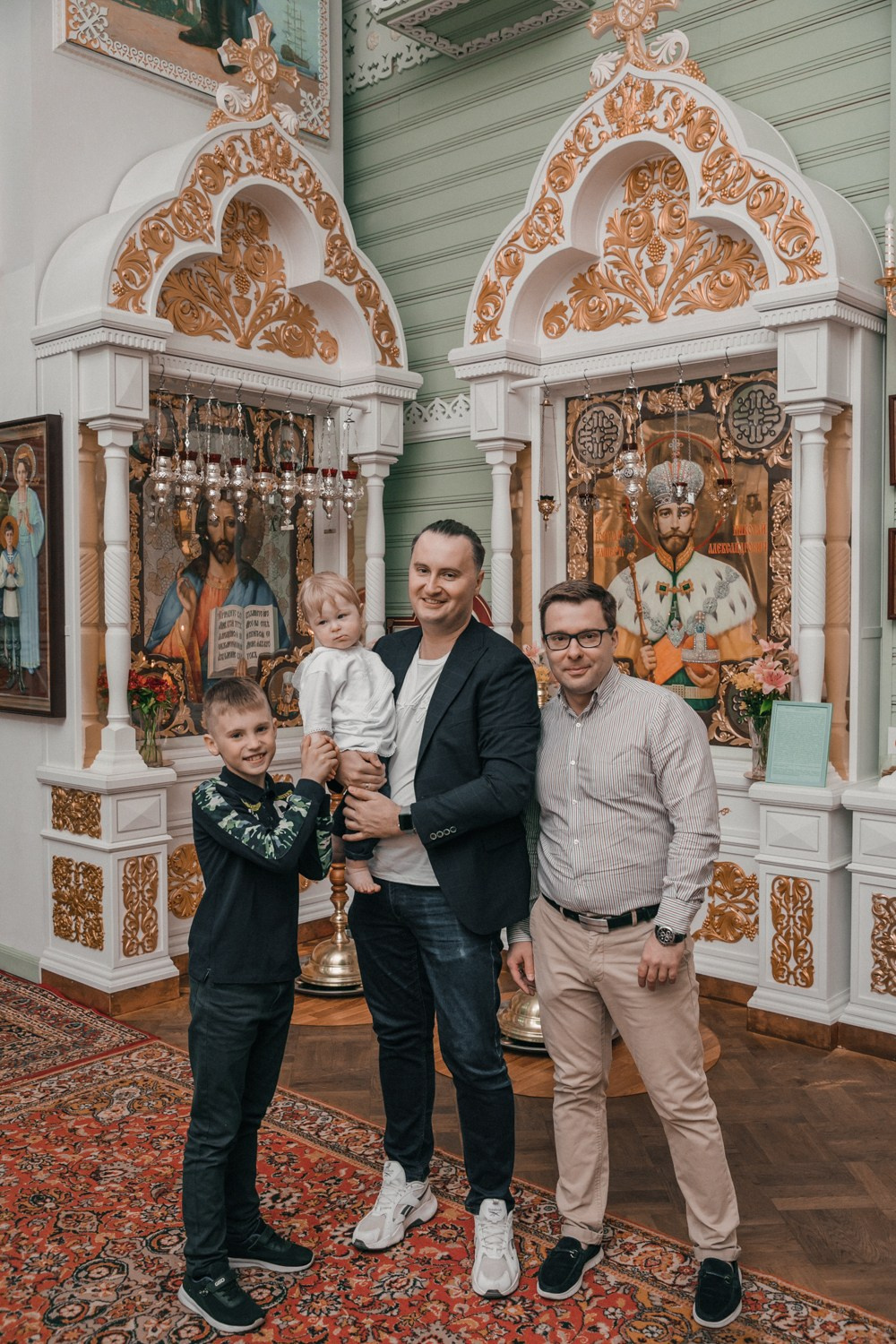 Крещение Церковь Спиридона Тримифунтского г. Ломоносов. Фотограф на крещение в Санкт Петербурге