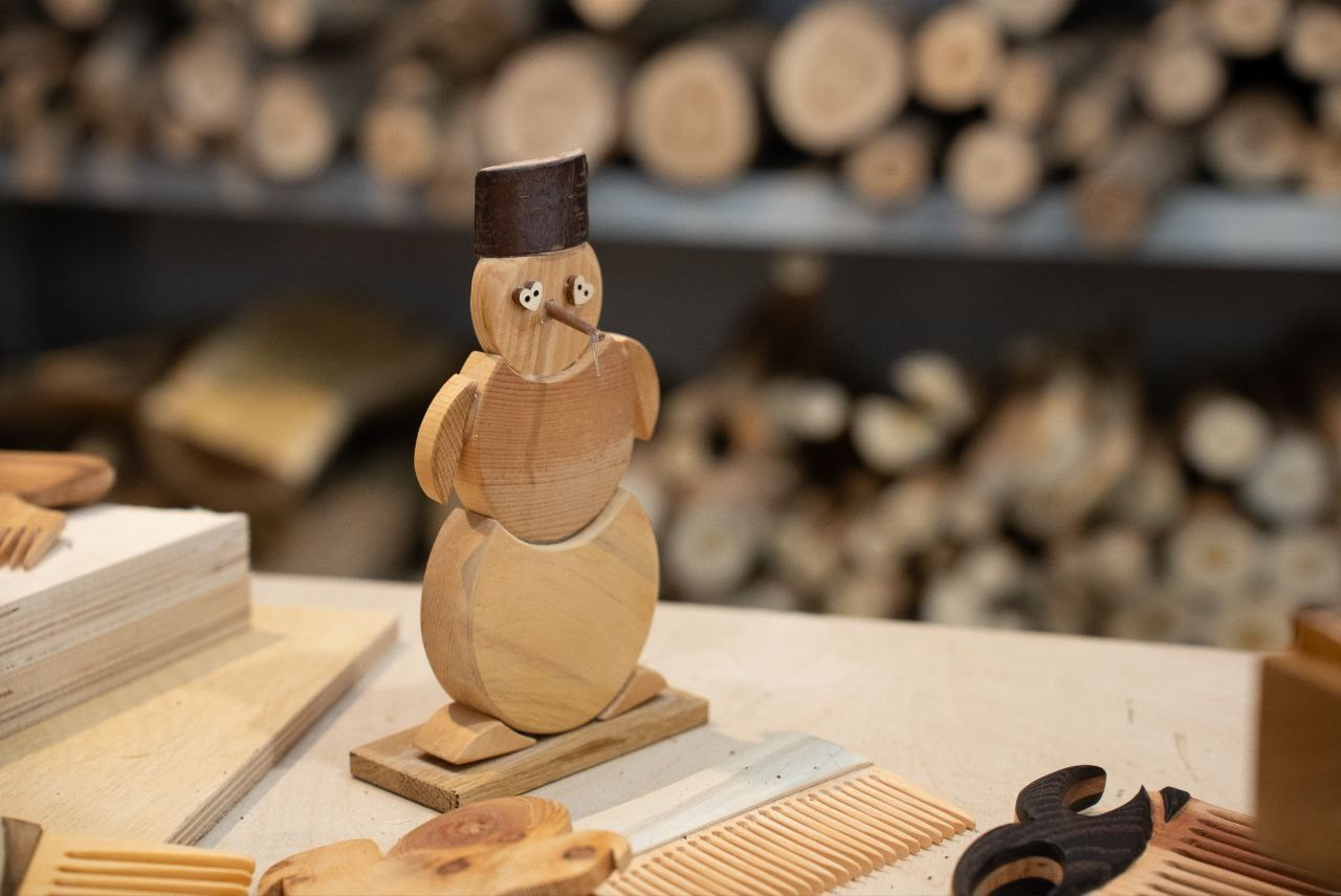 Съемка для мастерской «LIFEforWOOD» 📸+🎬. Видеограф / Фотограф  — Яна Спащанская