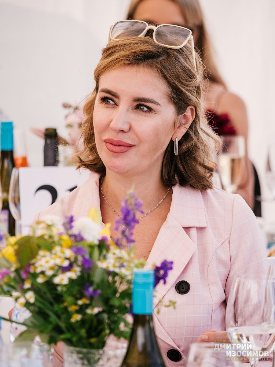 Скачки фаворитов 2024