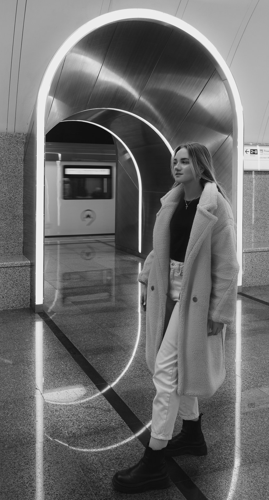 Анастасия метро Москва. Семейный фотограф Чеплянская Альмира в г. Братск