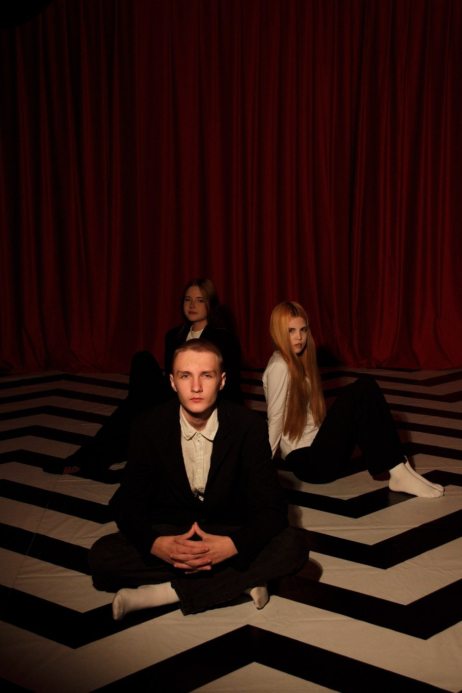 Studio: Марк, Оля и Злата. Фотограф в Перми Любовь Огородова | Авторские туры