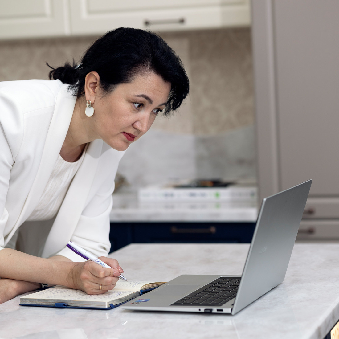 Мебельный бизнес. Портретная и индивидуальная фотосъёмка в Граце и Тюмени