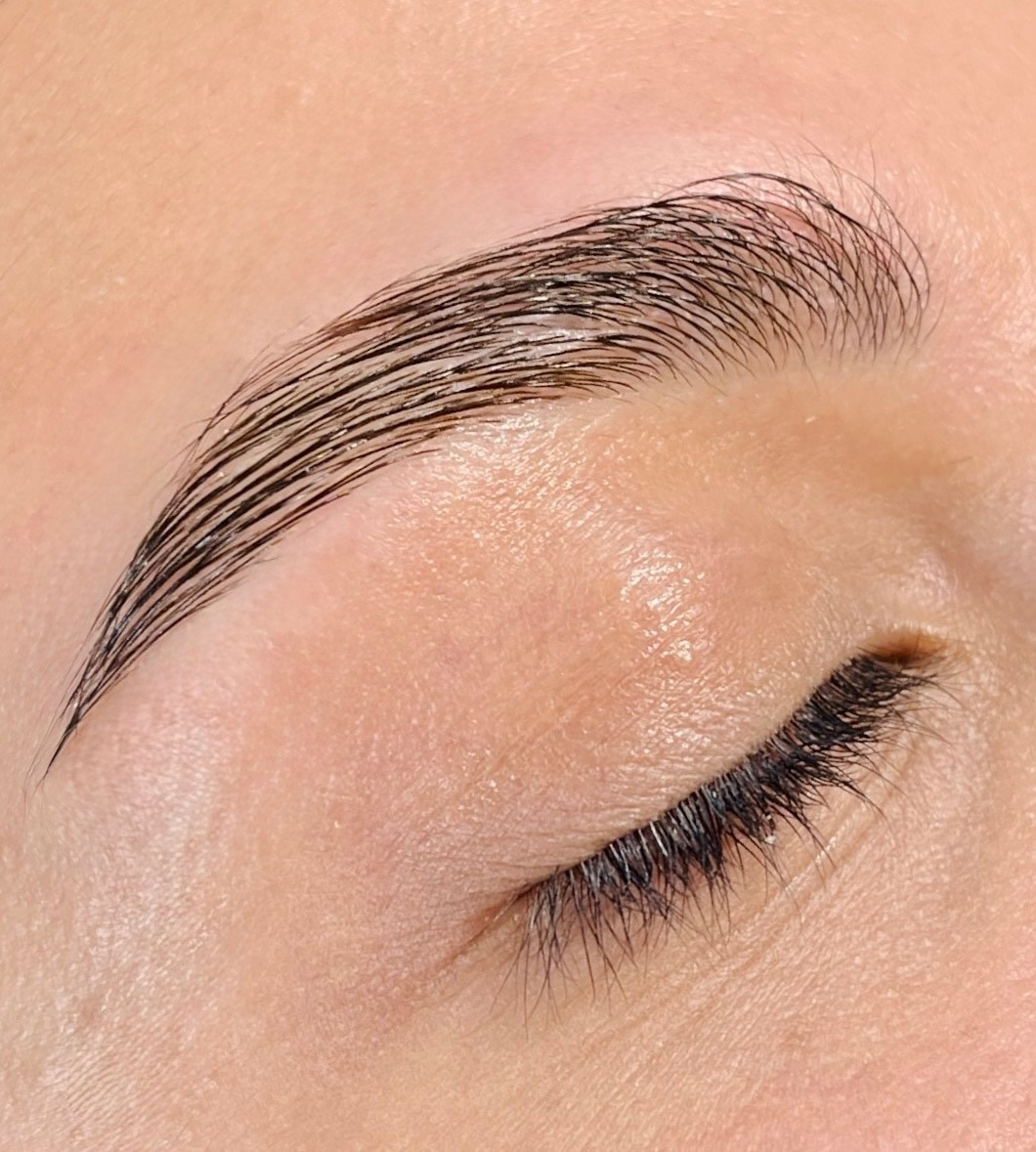 БРОВИ И РЕСНИЦЫ. Студия «Религия Красоты», метро Яхромская