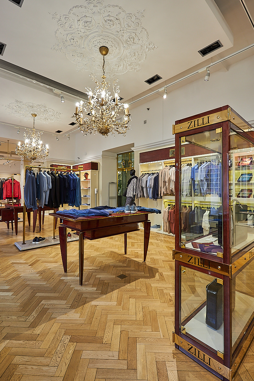 ZILLI — Бутик французского бренда мужской люксовой одежды. Photographer — Maks Kudashkin