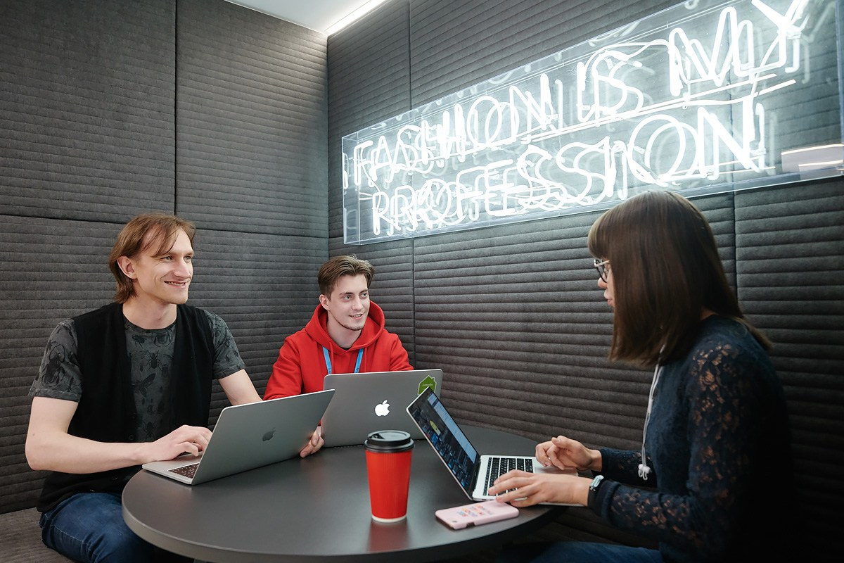 Офис Lamoda. Репортажный фотограф в Москве Вадим Францев