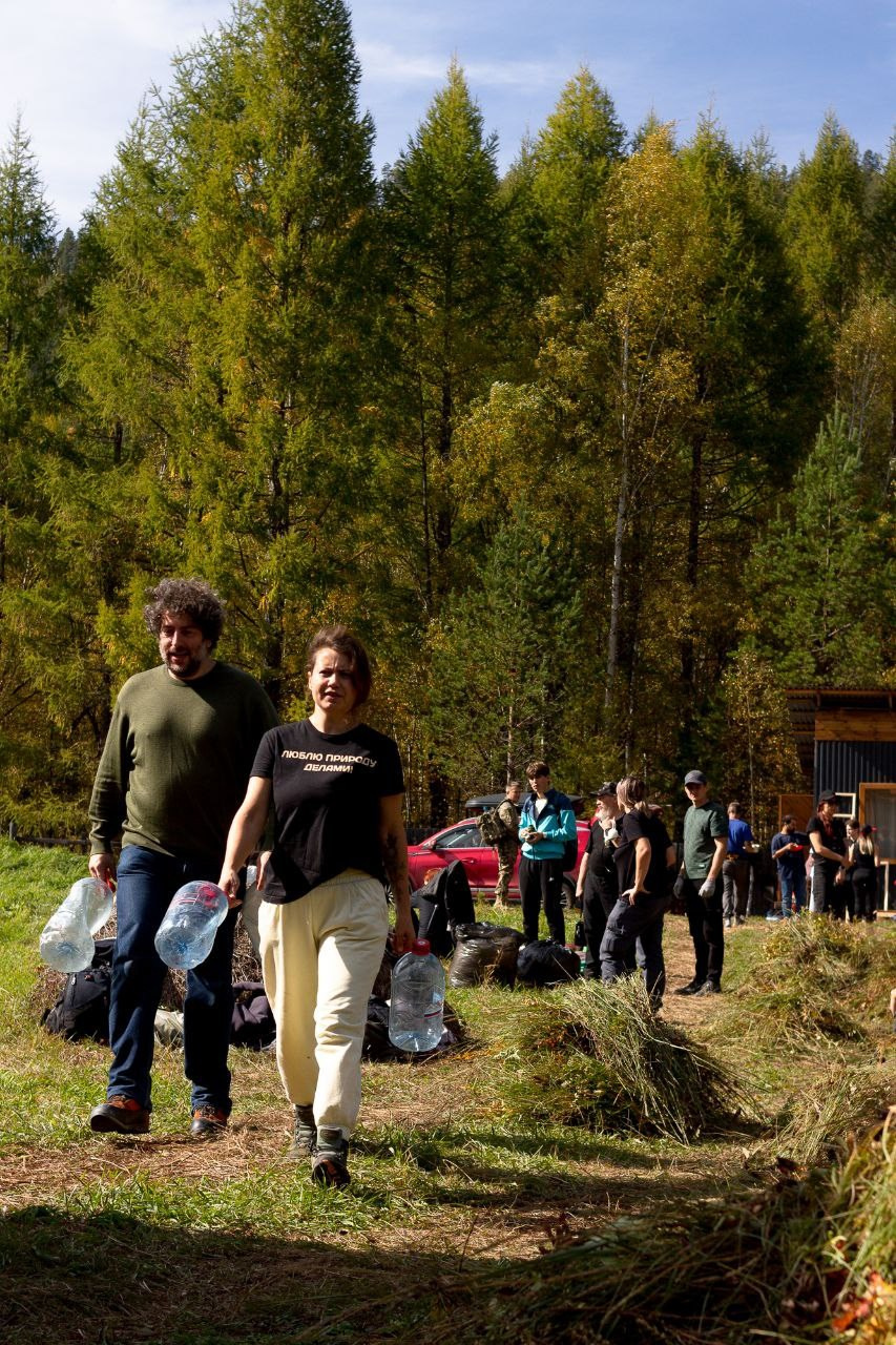 Международный лесоклиматический форум «Экосистема Байкала — 2025» / Подари Планете Жизнь / 5 дней. Борщевская Елизавета / фотограф Иркутск