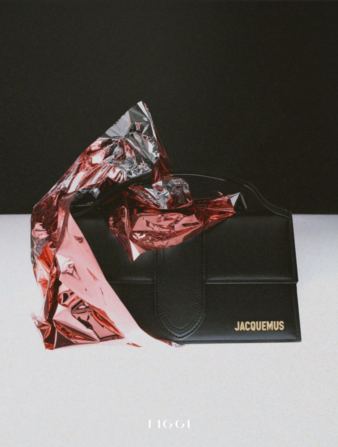 Съёмка в стиле эдиториал. Предметный и ювелирный фотограф в Санкт-Петербурге