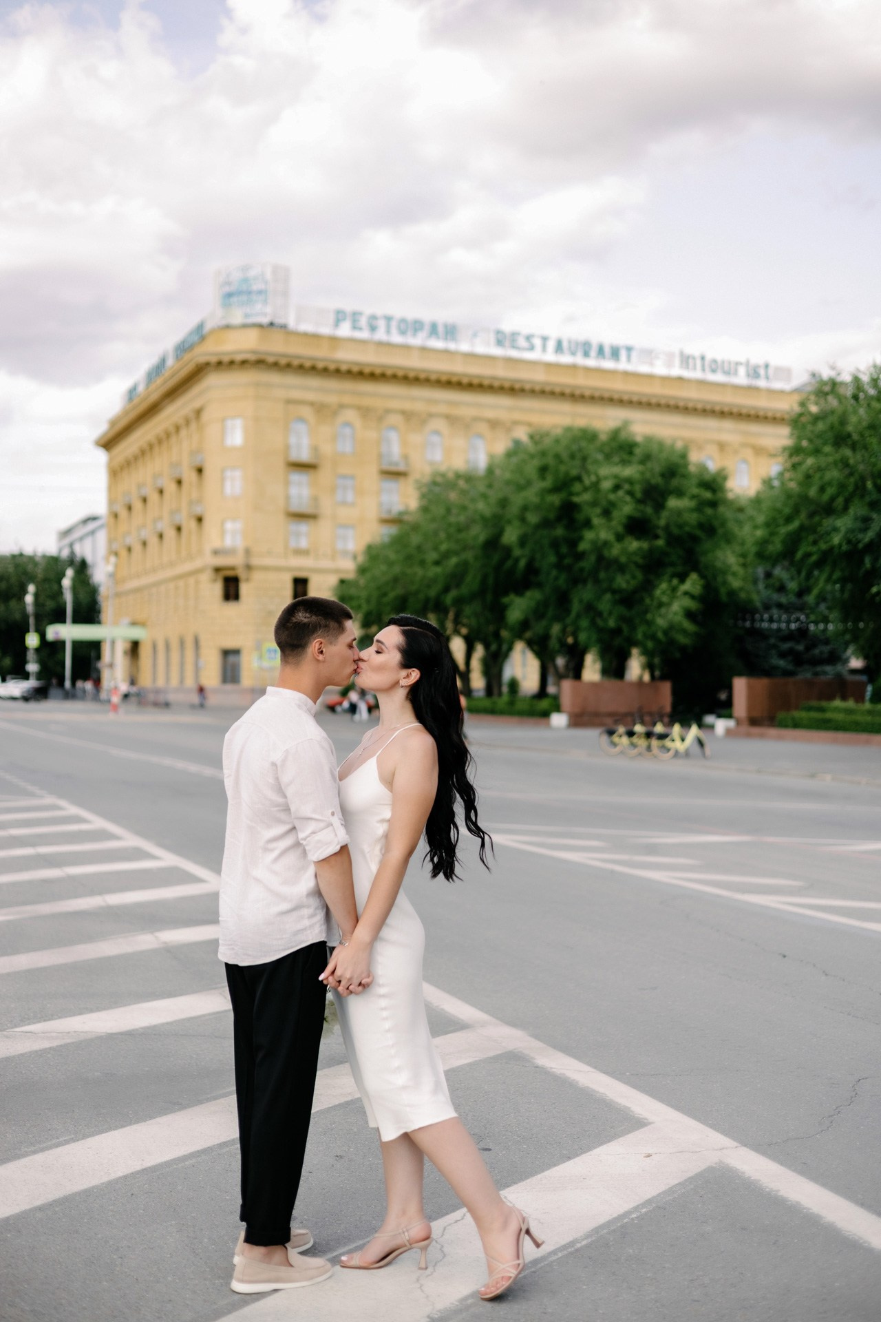 Дарья, Сергей (прогулка). Фотограф Волгоград Кристина Прохоренко